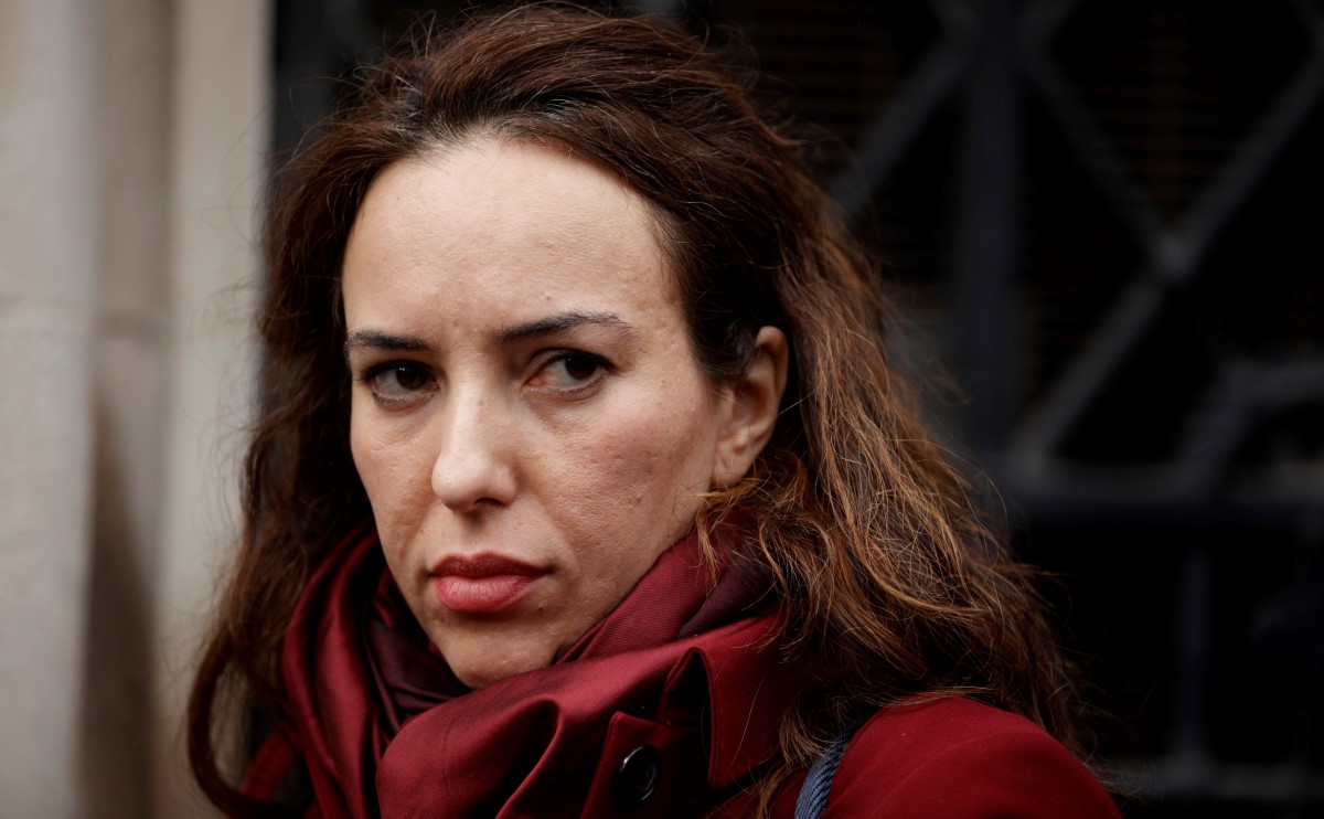 Assange obtuvo permiso para casarse con Stella Moris en prisión. | AP