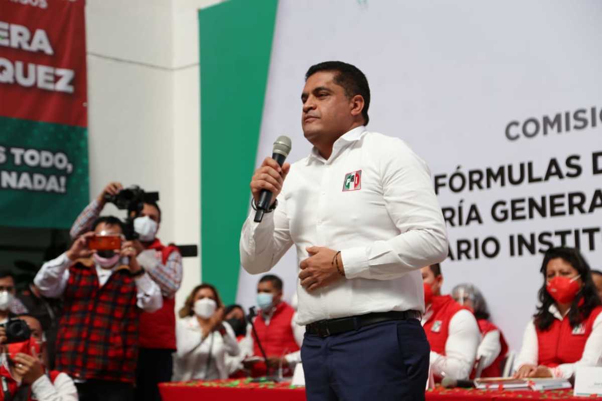 Discurso de Julio Valera tras registrarse ante la Comisión Estatal de Procesos Internos (Maribel Calderón)