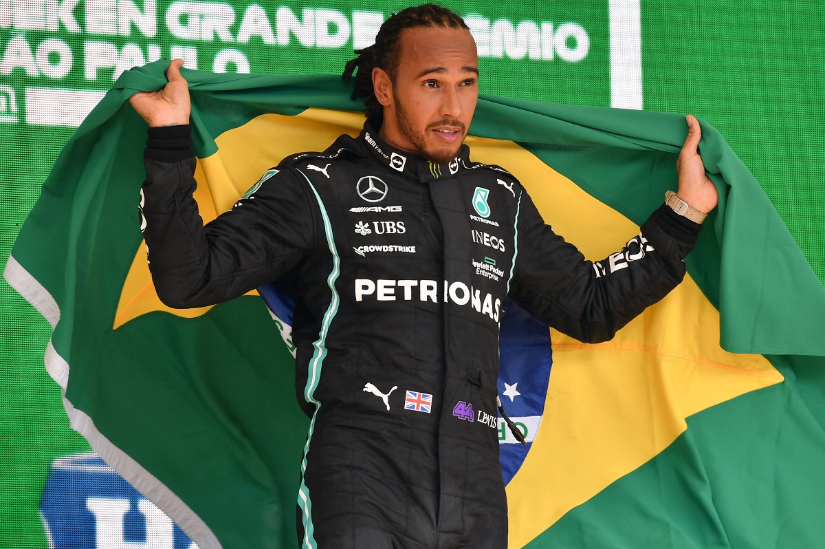 Lewis Hamilton se lleva el Gran Premio de Brasil (AFP)