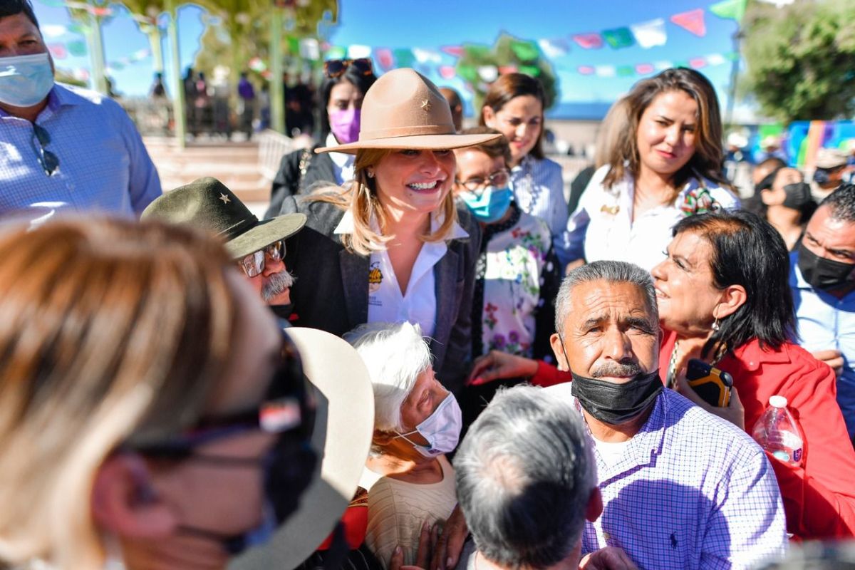Maru Campos en conmemoración del 111 aniversario de la revolución mexicana (Especial)