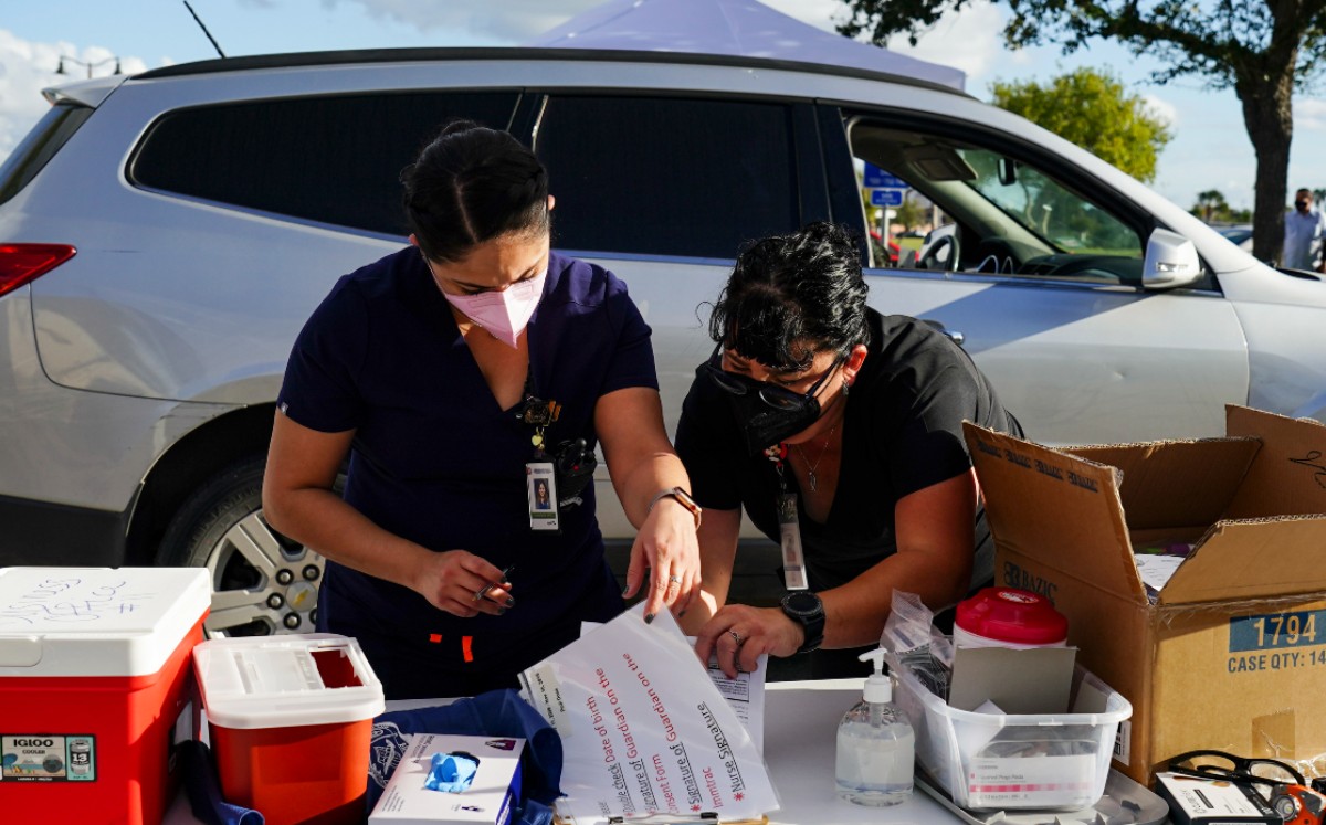 En Michigan, Connecticut y Washington, los niños blancos se vacunan a tasas mucho más altas que las de menores de raza negra. | AP