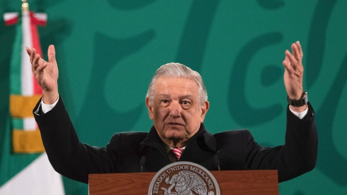 Plan de fraternidad universal de AMLO daría 4 dólares diarios