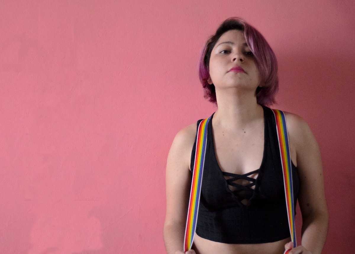 Desde la poesía, Yolanda Segura busca reflejar una perspectiva diferente sobre ser mujer en el siglo XXI. (Foto: Especial)