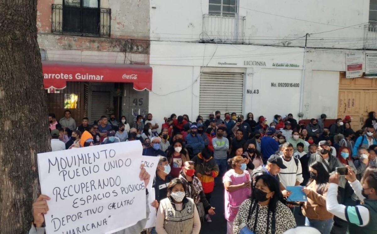 Los manifestantes marcharon del Deportivo Guelatao al Zócalo de CdMx. | Enrique Luna
