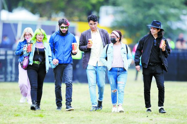 El viernes y sábado pasado, miles de personas volvieron a vivir la adrenalina de un festival al aire libre. J. López