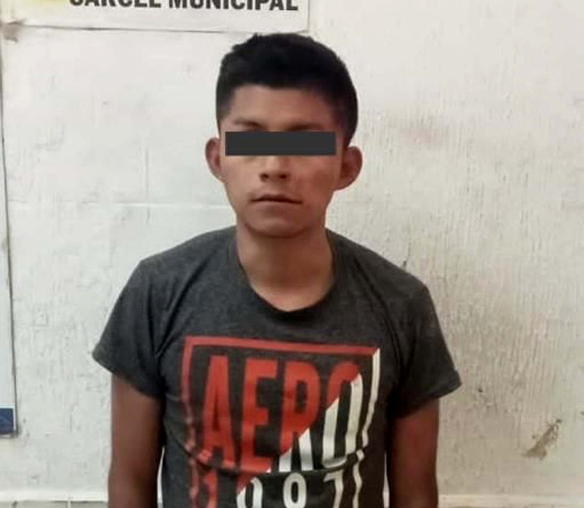 El detenido presuntamente iba molestando a una mujer en el camión, cuando Pablo la defendió y después fue agredido de gravedad. (Notivox Digital)