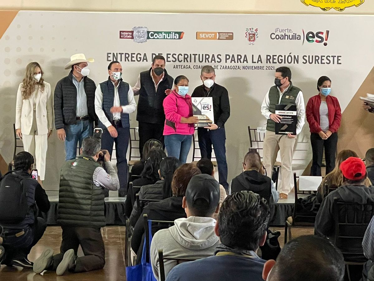 Con las escrituras, las familias tendrán la certeza jurídica de los bienes inmuebles.| Iván Sánchez