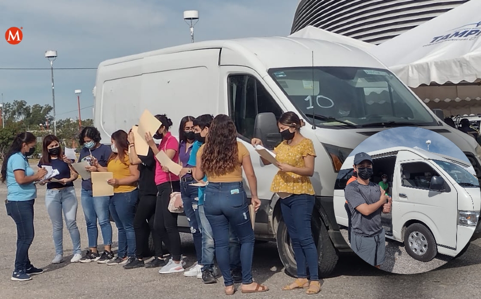 Familia de Tampico acudieron a recibir vacuna en minivan (Leticia Gutiérrez)