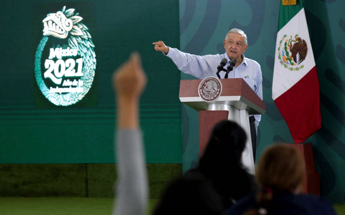 El mandatario dio su conferencia mañanera desde Cancún, Quintana Roo. | Jesús Quintanar