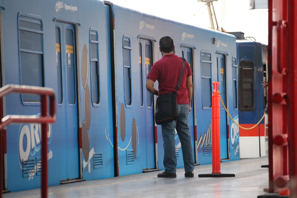 Metro Monterrey. Foto: Roberto Alanís.