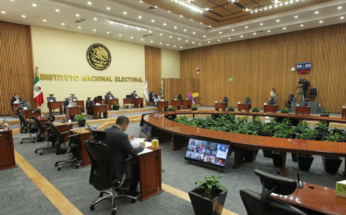 Si la revocación de mandato está en entredicho no es responsabilidad esta institución, afirmó Córdova. | Especial