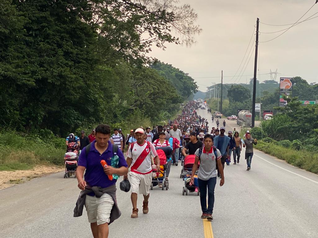 La caravana migrante ha recorrido 40 kilómetros desde que ingresó a Veracruz. (Especial)
