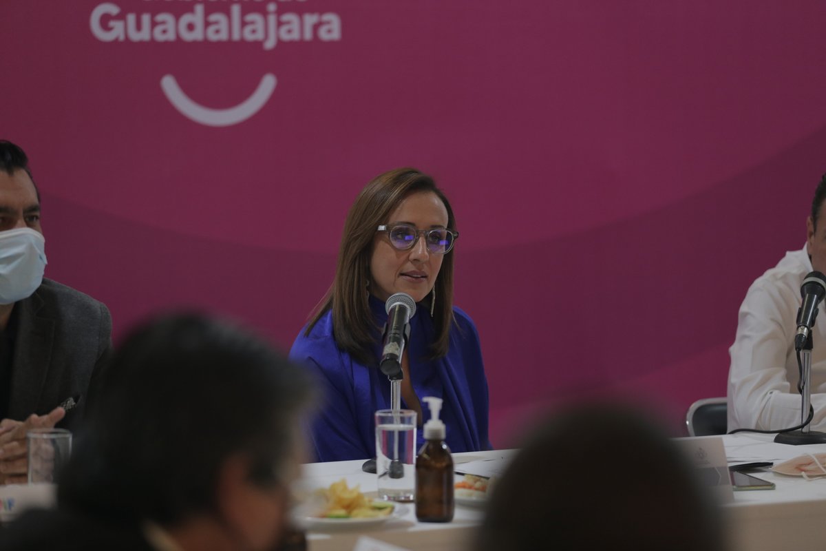 María Elena Villa toma protesta como presidenta del Consejo directivo del DIF. (Cortesía)