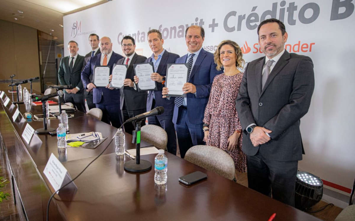 La reforma de ley del Infonavit en diciembre de 2020 permite que trabajadores sin relación laboral tengan un crédito. ESPECIAL