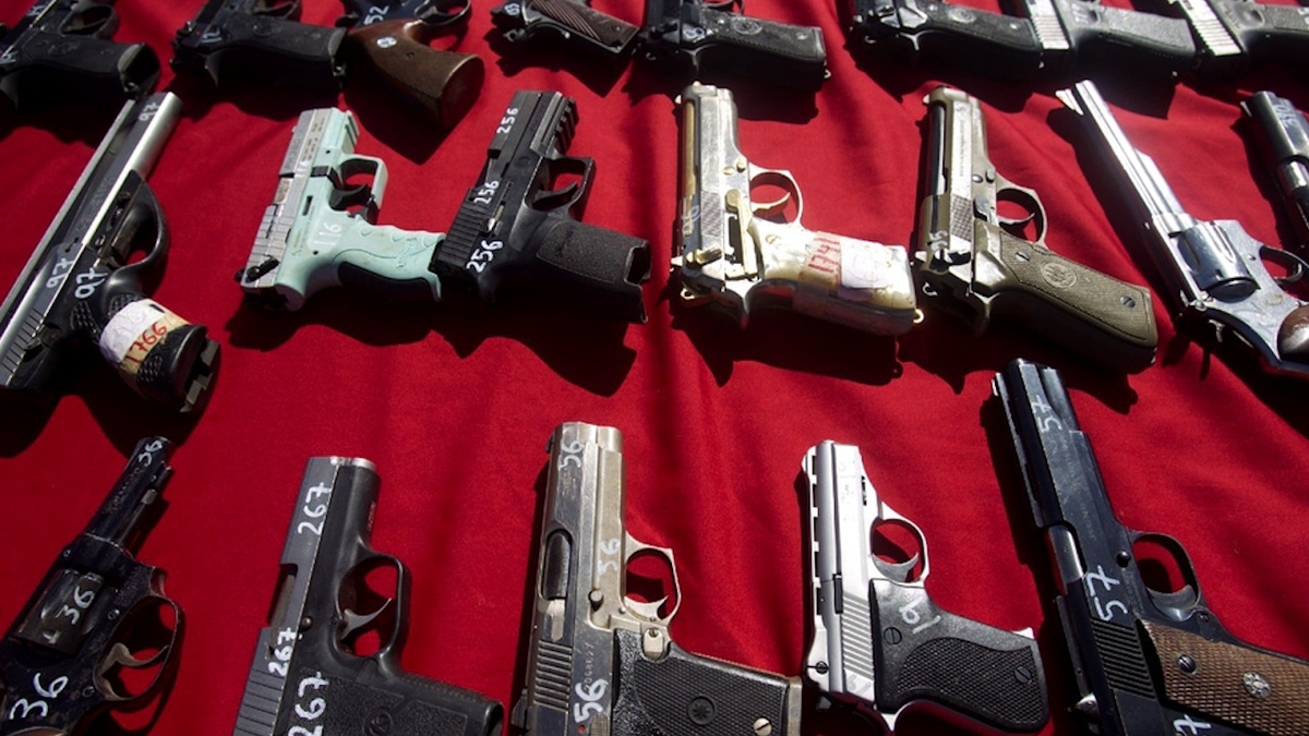 Smith & Wesson cayó 37 por ciento desde demanda de SRE.