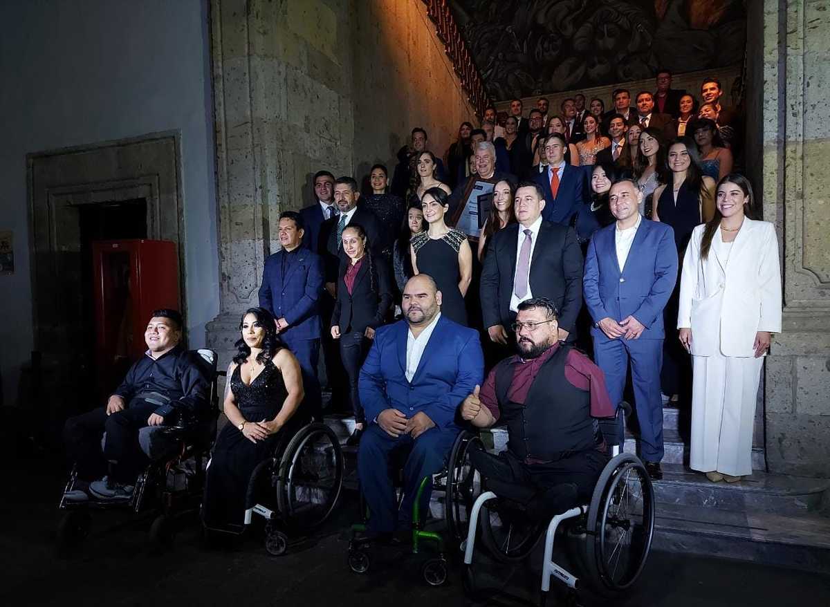 Atletas jaliscienses tuvieron su noche de gala