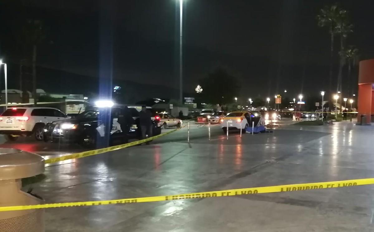 Matan a balazos a hombre en centro comercial de Monterrey- Grupo Milenio