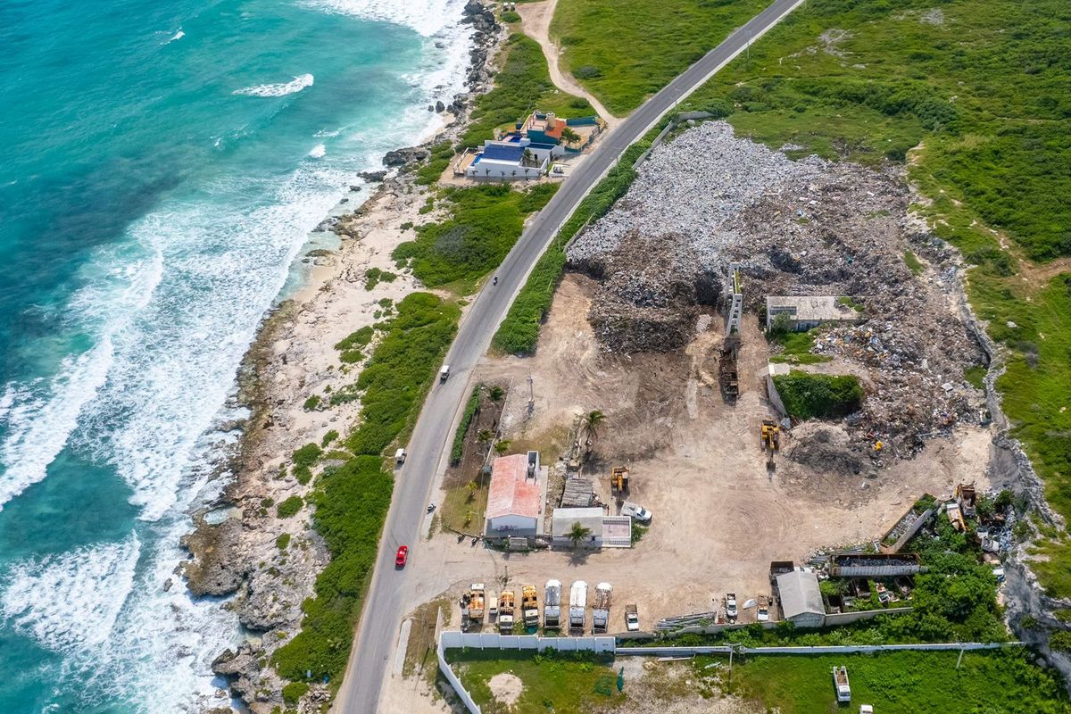 La contaminación en la Isla Mujeres se había acumulado durante las administraciones anteriores. (Especial)