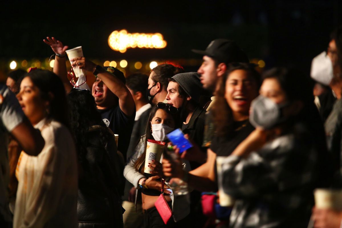Corona Capital lució desangelado por cancelaciones | Ariel Ojeda