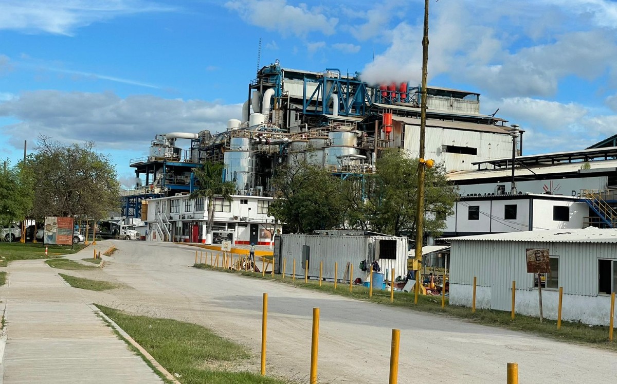 Ingenio en Pánuco, producción de azúcar, molienda de caña de azúcar. (Aristeo Abundis)