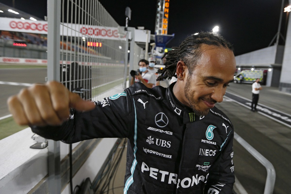 Lewis Hamilton consigue la pole 102 de su carrera (AFP)