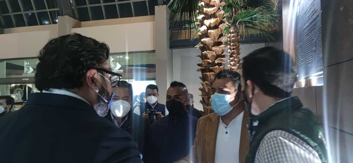 Román Ortega indicó en caso de que el titular de la Semarnath no se retracte, se manifestarán la próxima semana (Cortesía)