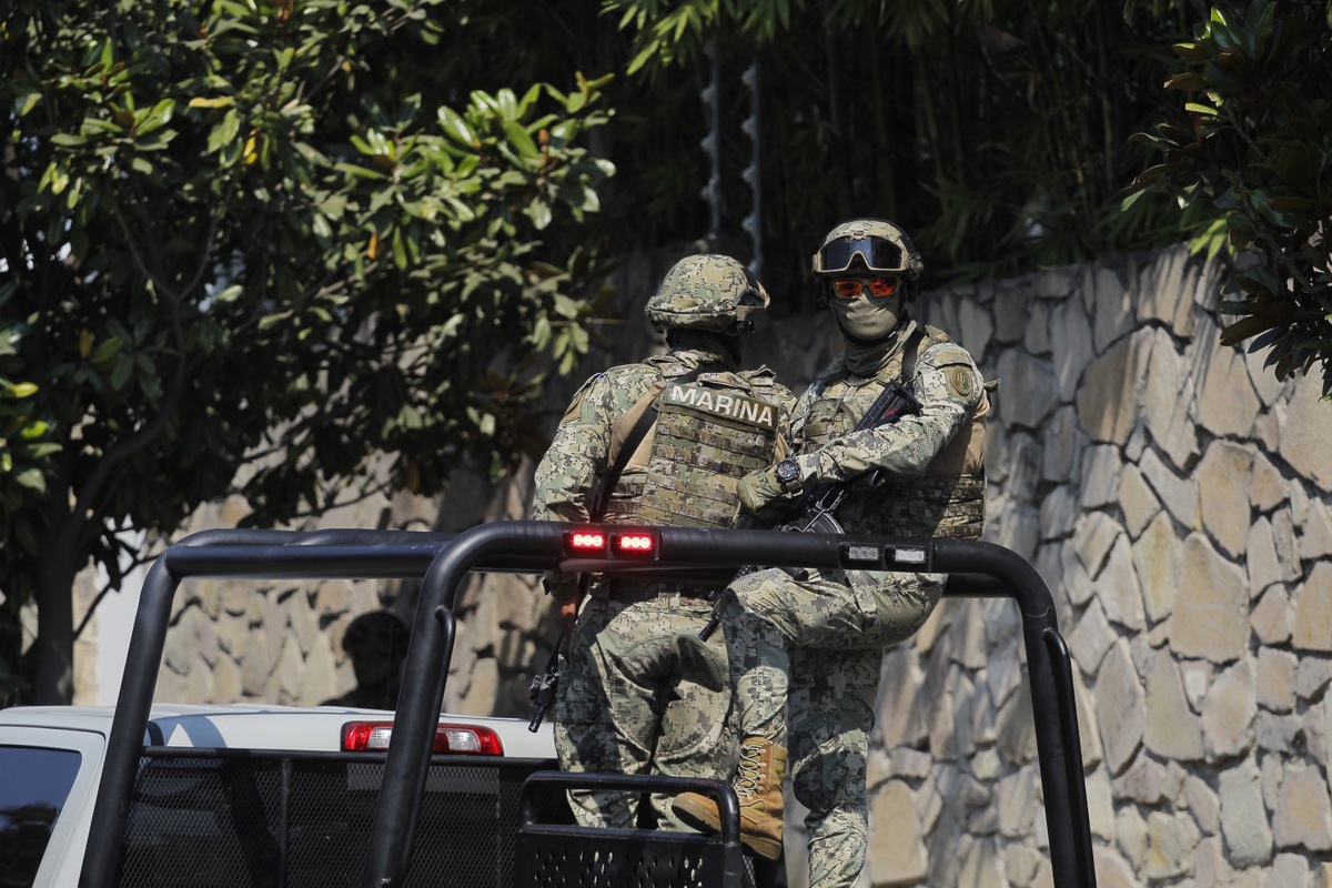 Elementos federales fueron vistos sobre la avenida Juan Palomar y Arias (Fernando Carranza)