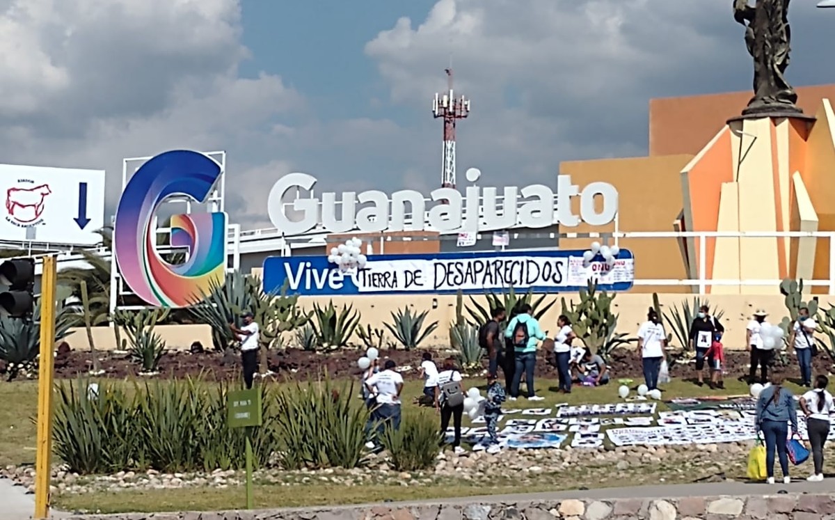 En la marcha participaron varios familiares de desaparecidos en el estado / Especial.