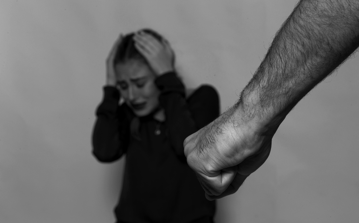 Las activistas pidieron implementar estrategias para combatir la violencia de género. | Freepik