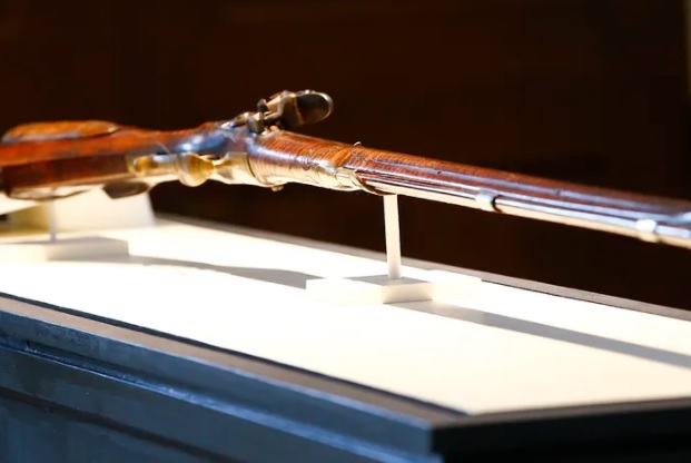 El arma estuvo fabricada en 1775 en Estados Unidos. | Foto publicada por The Philadelphia Inquirer