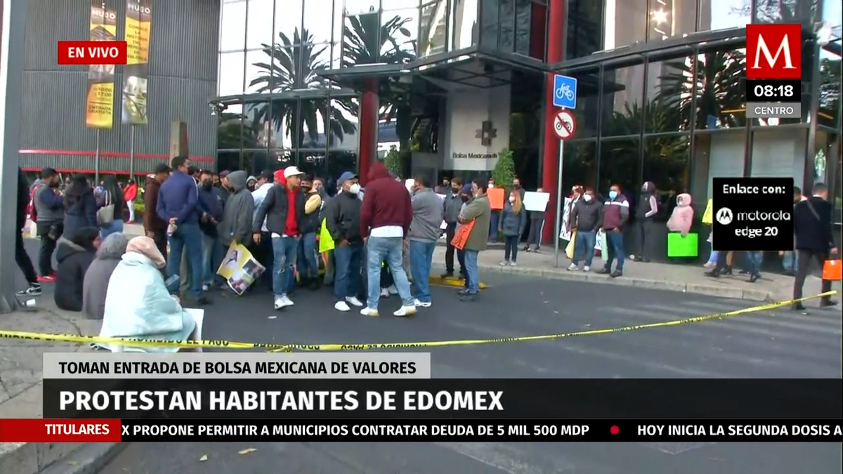 Habitantes de Edomex toman la entrada de la bolsa mexicana de valores