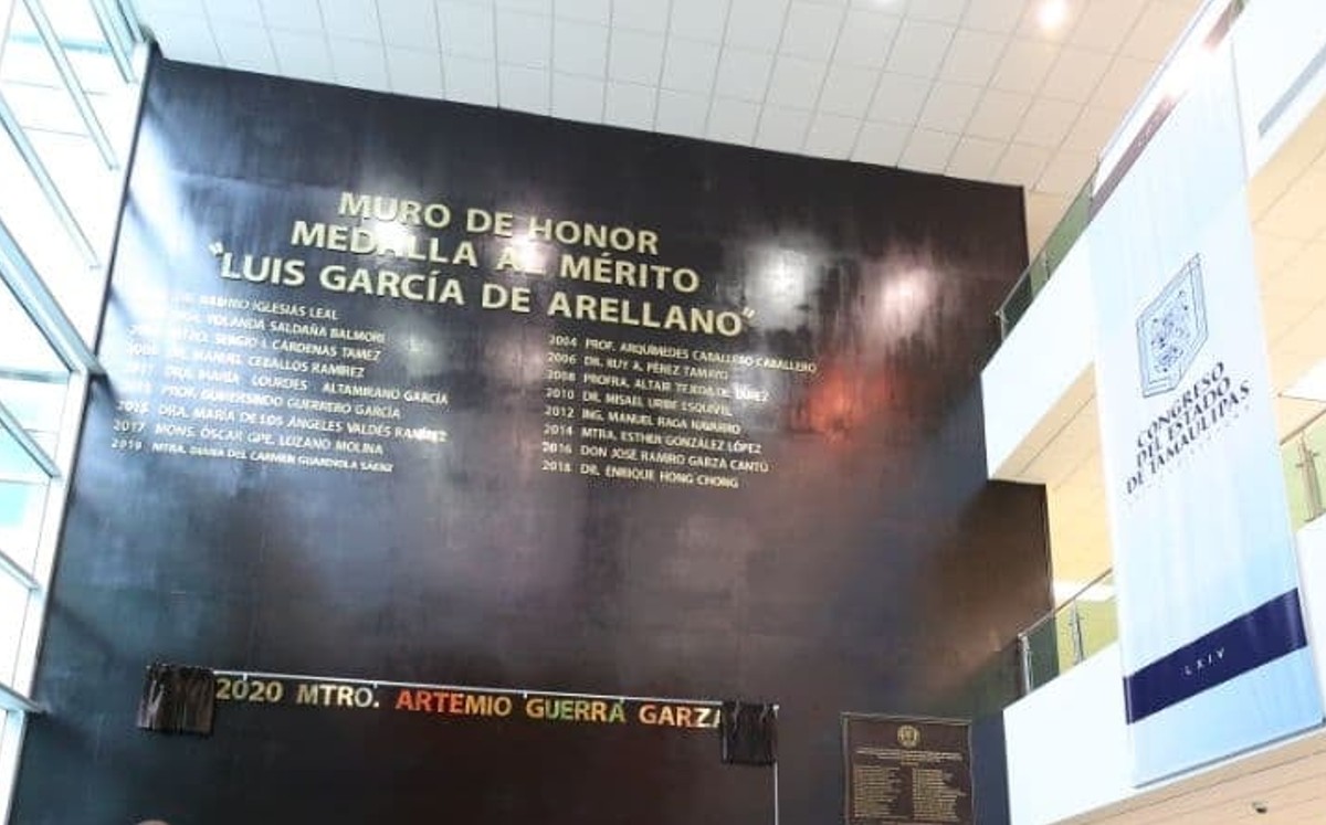 Muro de la medalla al mérito “Luis García de Arellano”. (Congreso de Tamaulipas)