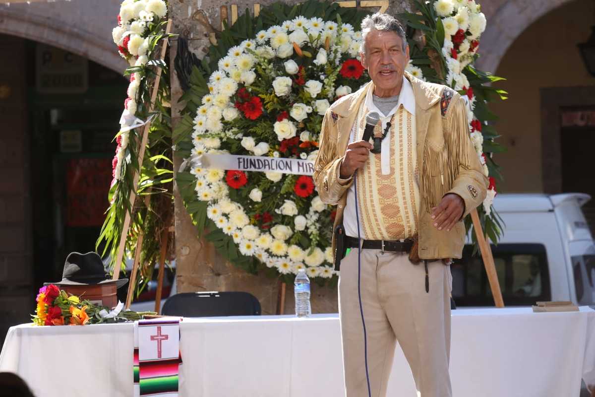 Alfredo Gallegos pidió a las mujeres realizar manifestaciones pacíficas. (Juan Carlos Bautista)