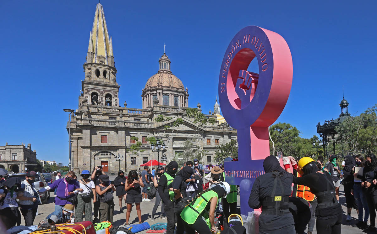 Antimonumenta contra el feminicidio en Guadalajara (Fernando Carranza)