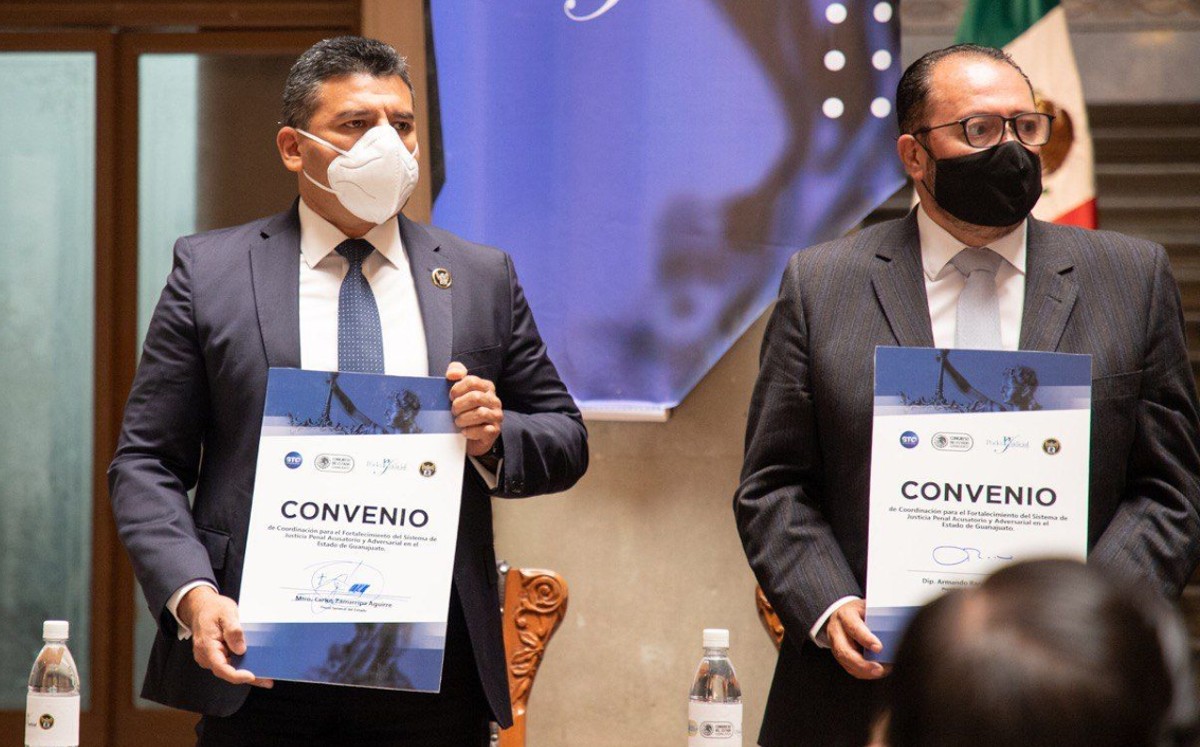 Fiscalía firma convenio de Coordinación