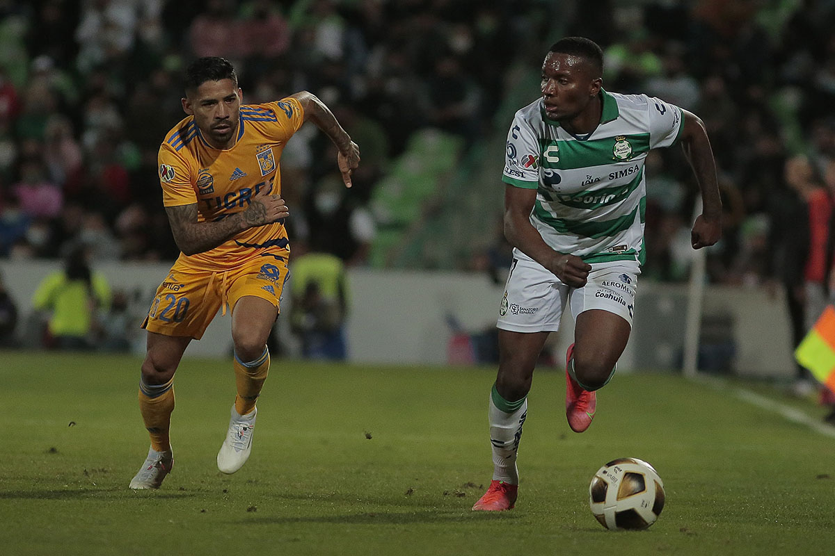 Los locales lideraron el primer tiempo mientras que el equipo regiomontano dominó en la segunda mitad pero no le alcanzó para empatar | Manuel Guadarr
