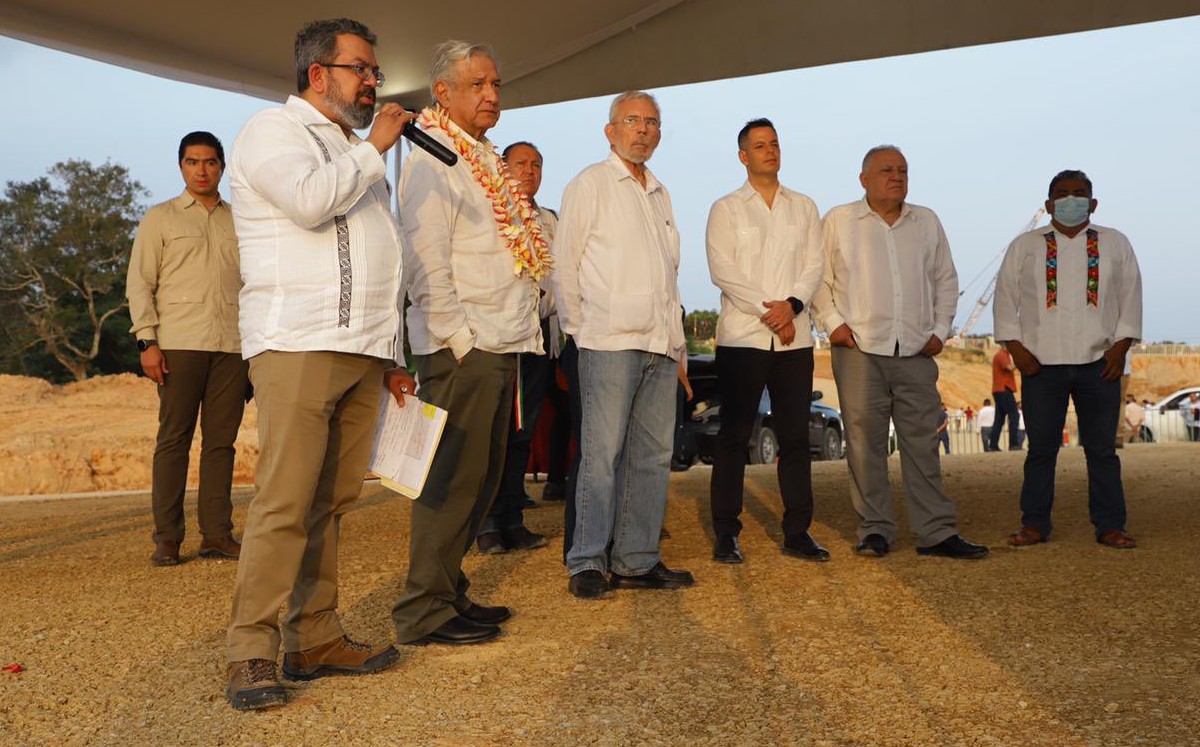Andrés Manuel López Obrador junto a Alejandro Murat. | Twitter