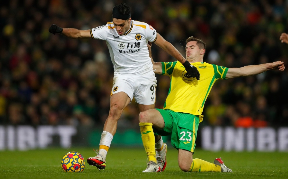 Raúl Jiménez jugó todo el partido contra Norwich City (Reuters)