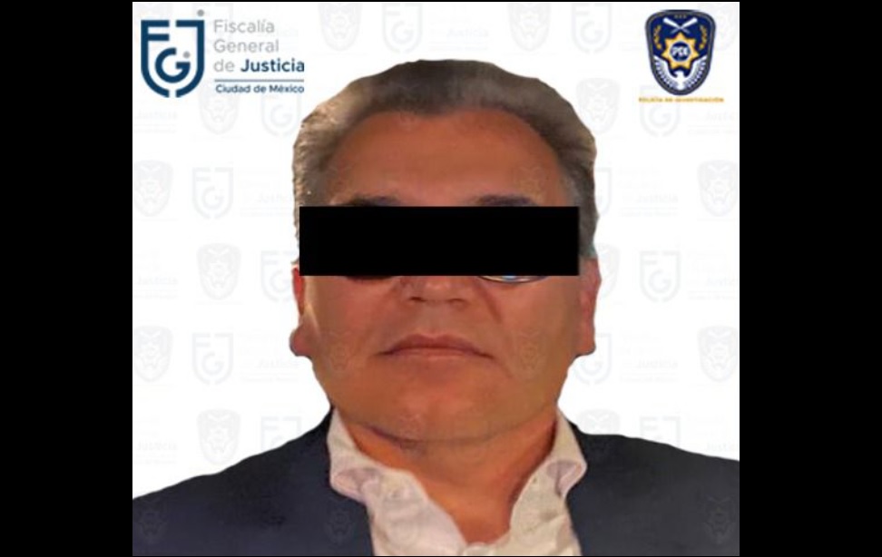 Julio Serna.