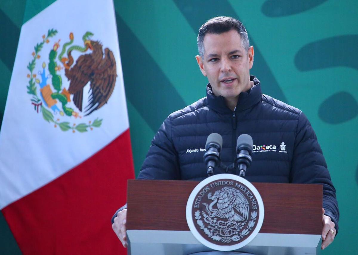 Alejandro Murat Hinojosa, gobernador de Oaxaca en La Mañanera | Ariel Ojeda