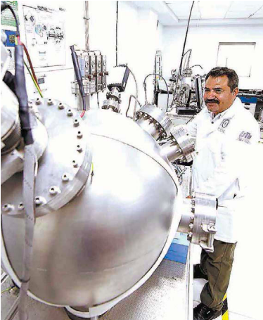 Es responsable del Observatorio Universitario. Especial