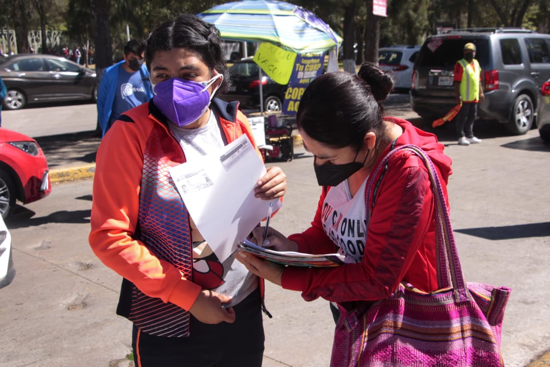 Falta de biológicos retrasa vacunación de adolescentes en Puebla | Melanie Torres