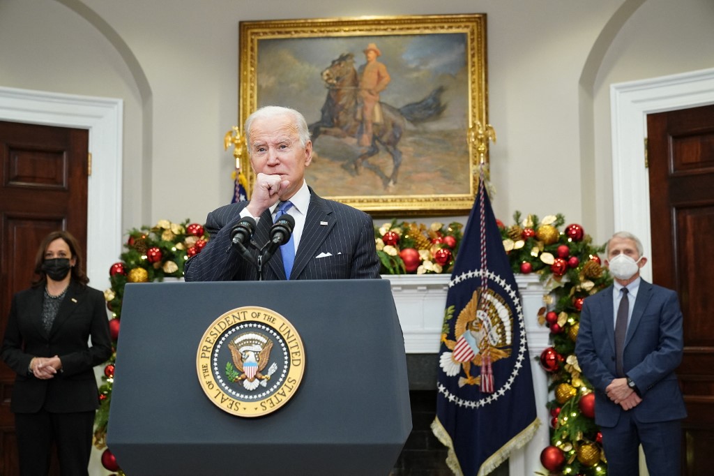 Joe Biden en conferencia por variante Omicron de covid-19. | AFP
