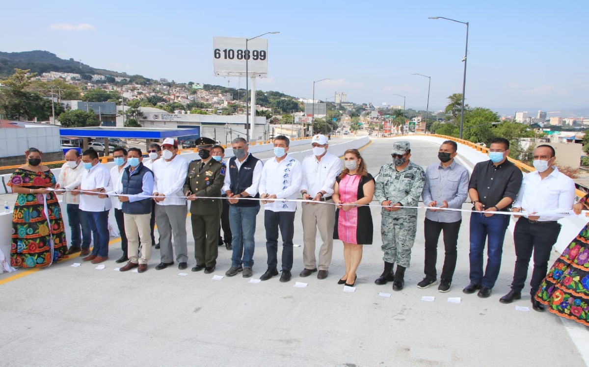 El paso a desnivel se encuentra en Libramiento Sur y 11 Poniente, en Tuxtla Gutiérrez. | Especial