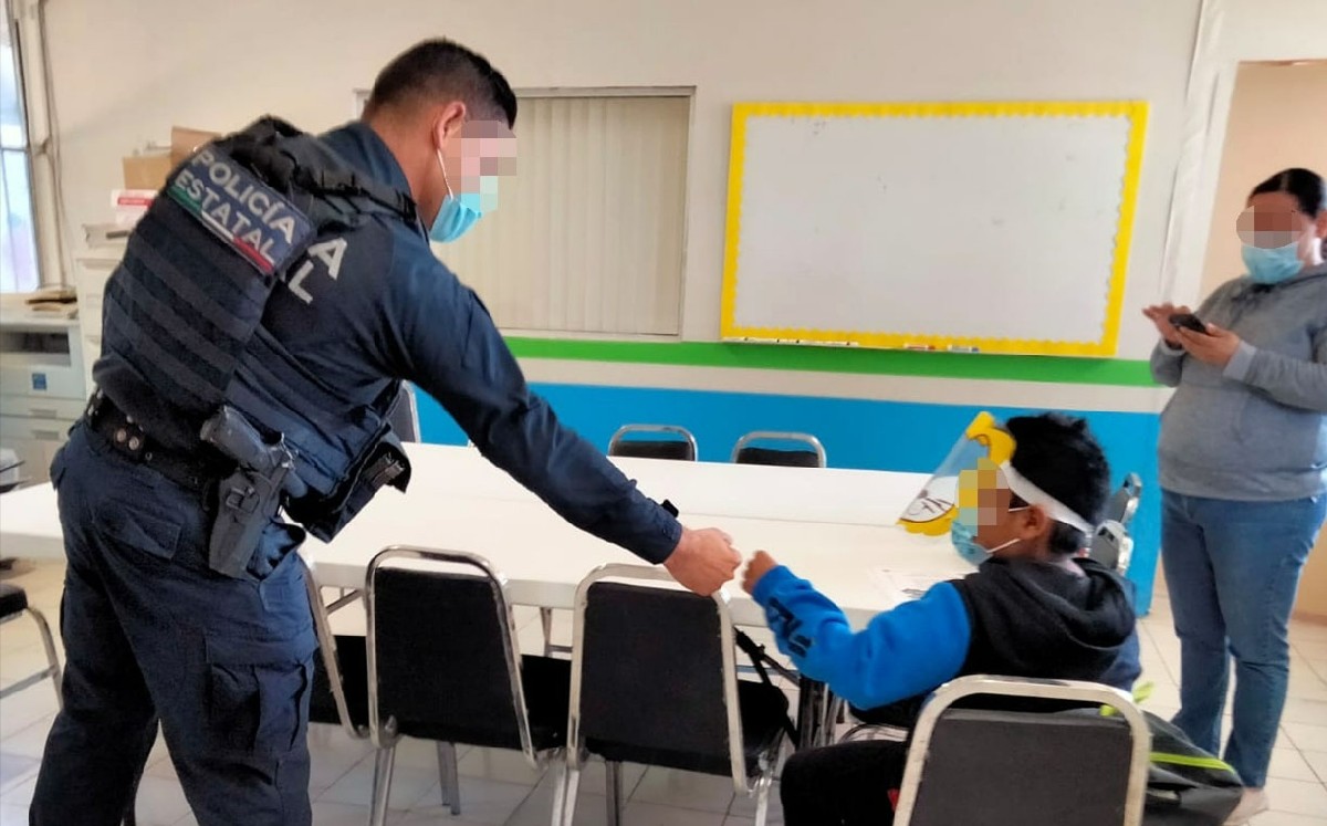 Policías brindan platicas a menores sobre la prevención del delito