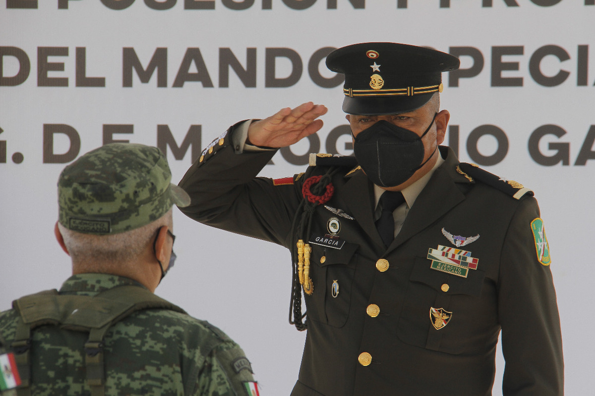 Toma de Posesión y Protesta de Bandera al Comandante del Mando Especial. (Mauricio Román)