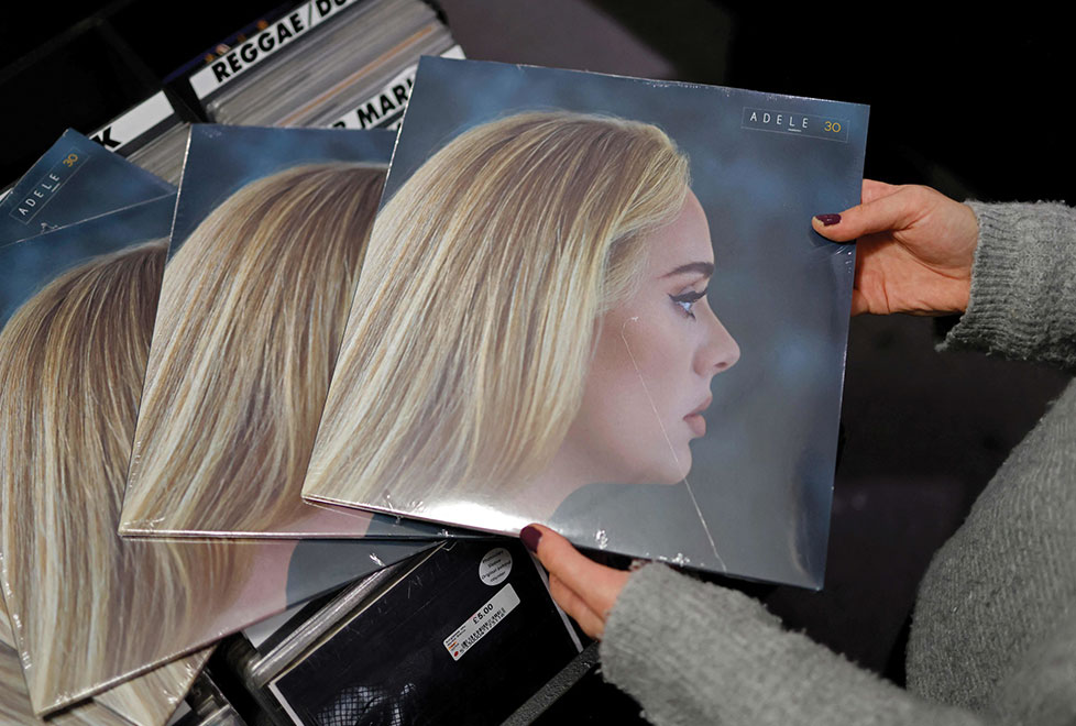 Adele está de regreso con su álbum “30”, el disco más personal que haya escrito en su carrera musical.
