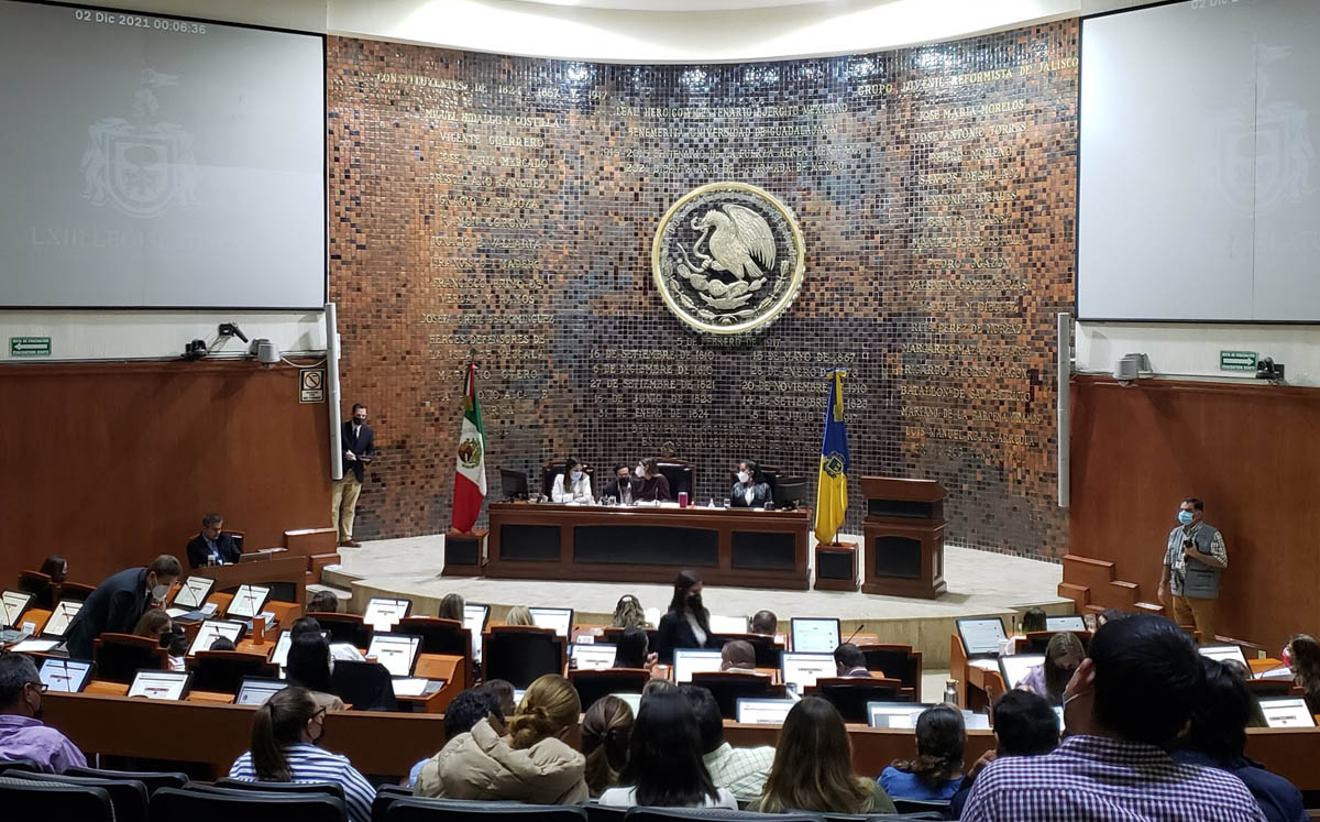 Congreso del Estado de Jalisco en sesión por presupuesto 2022 (Twitter @LegislativoJal)