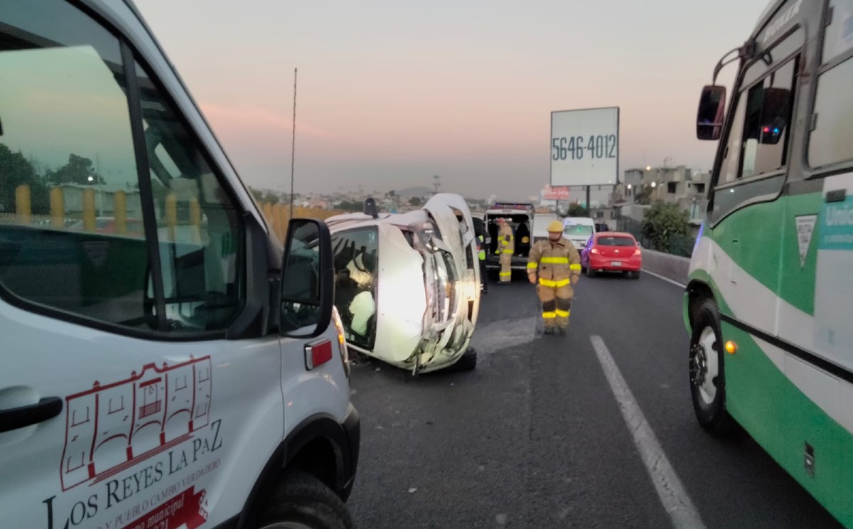 Hasta el momento primeros respondientes no reportan decesos por el accidente