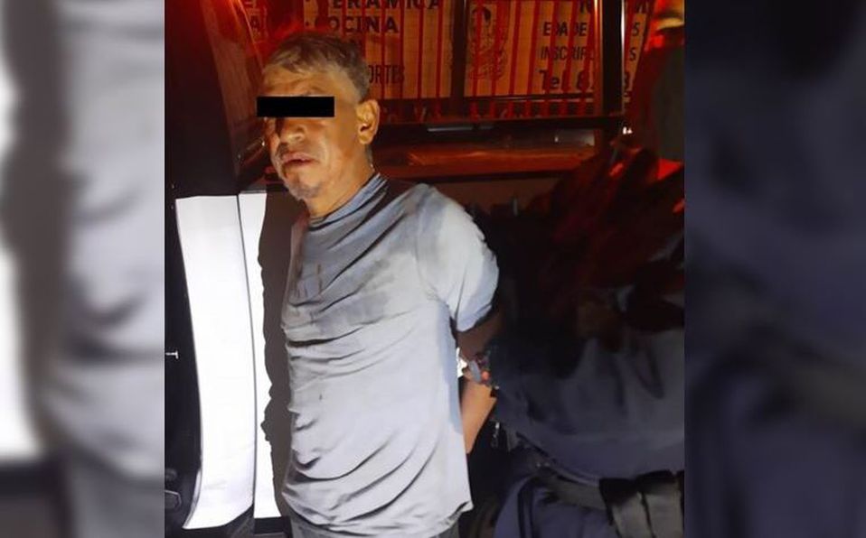 Detienen a hombre mientras intentaba robar una escuela en Monterrey. Foto: Especial.